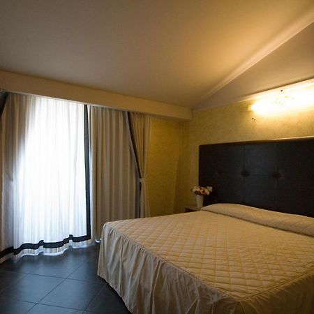 Hotel Briganti 쿠알리아노 객실 사진
