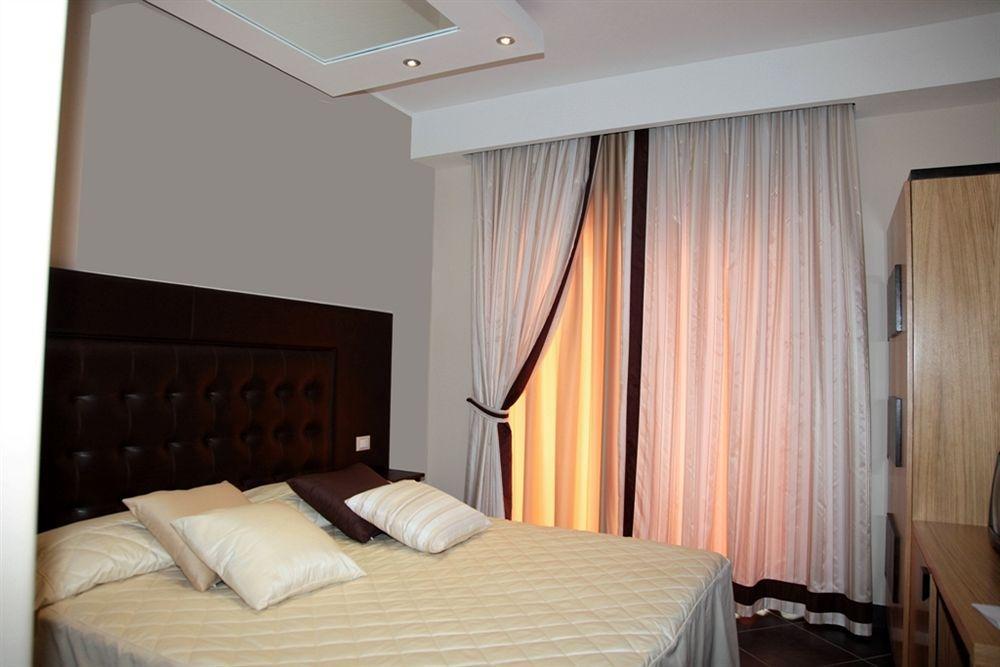 Hotel Briganti 쿠알리아노 외부 사진